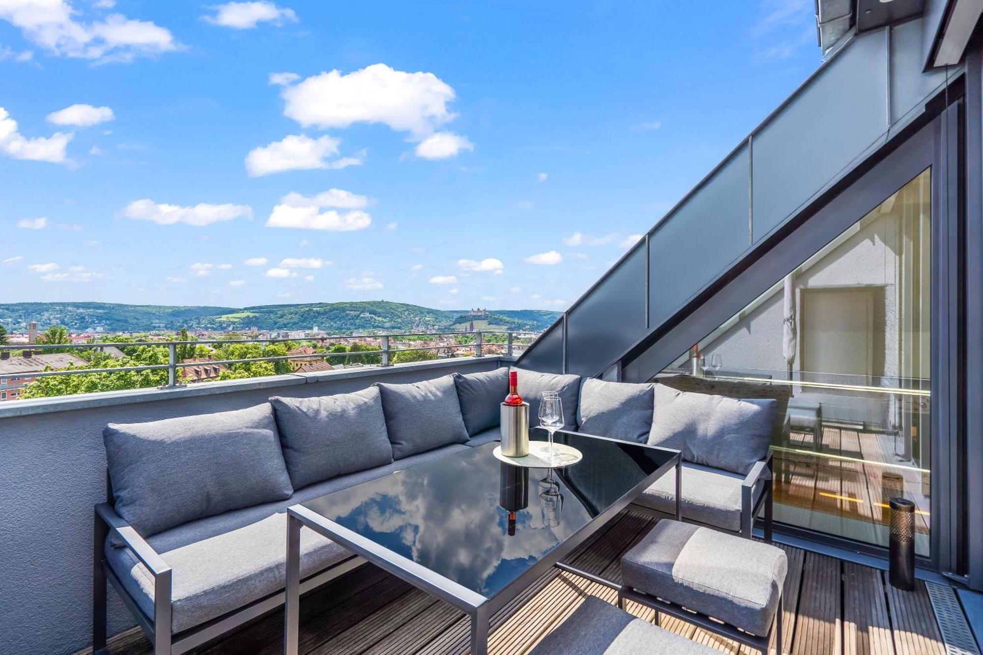 Dnd Design Loft I 170Qm I Parken I Balkon I Workstation I Netflix I Kaffee I Waschmaschine I Trockner I Xbox I Ausblick Appartement Würzburg Buitenkant foto