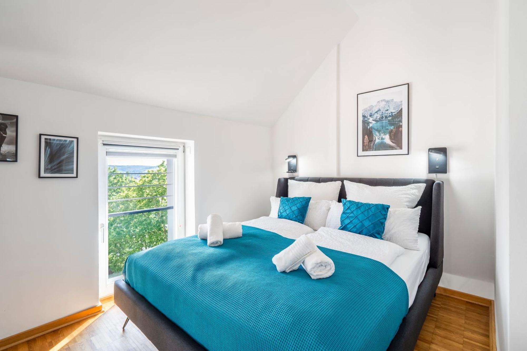 Dnd Design Loft I 170Qm I Parken I Balkon I Workstation I Netflix I Kaffee I Waschmaschine I Trockner I Xbox I Ausblick Appartement Würzburg Buitenkant foto